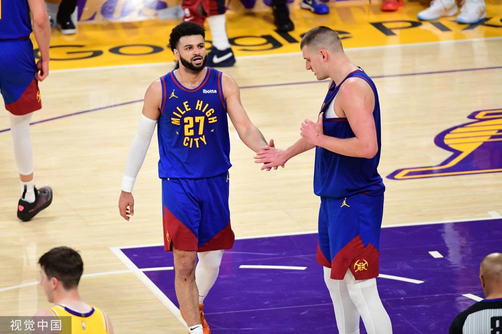 进稳居前三 进稳居前三